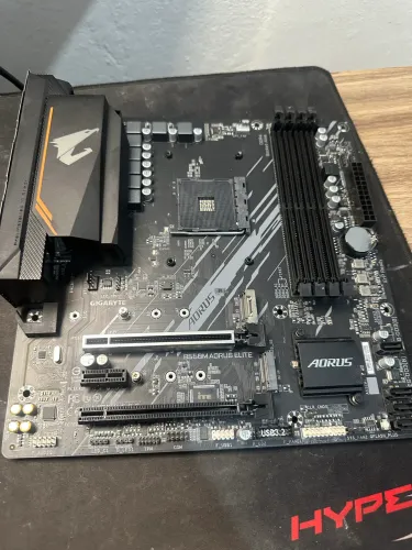 RX 6600