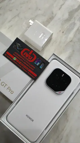 Honor GT Pro 16GB 512GB 7200mAh