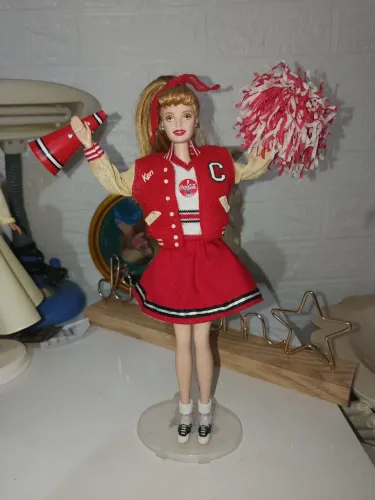 Barbie collector Coca-Cola cheerleader anos 50, de 2000