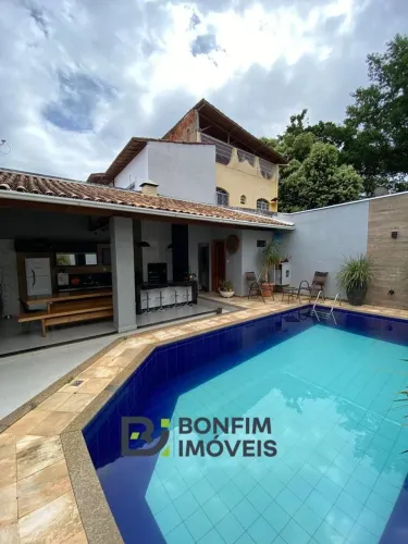 Casa baixa de 257m² com piscina na Ilha por R$ 1.200.000,00!!