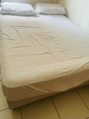 Vendo colchão casal