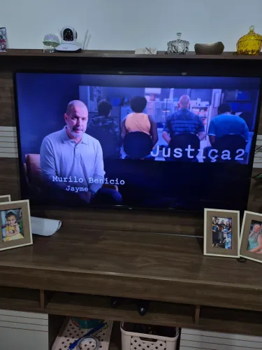 TV 4K TCL 50 polegadas
