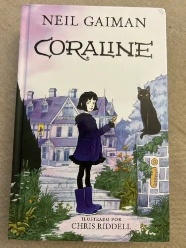 Livro Coraline