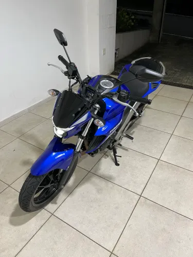 FZ25 / Fazer 250 - 21/22 - 21k km - Único dono