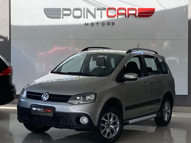 Volkswagen Spacecross I Motion 1.6 MI Total Flex 8V 2013