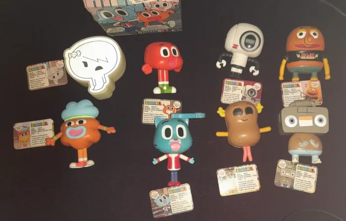 Mc Lanche Feliz Coleção Completa O Incrível Mundo de Gumball 2018 8 Bonecos + Carta +Caixa