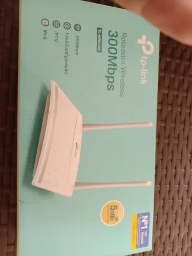 Vendo roteador na caixa novo 50 reais