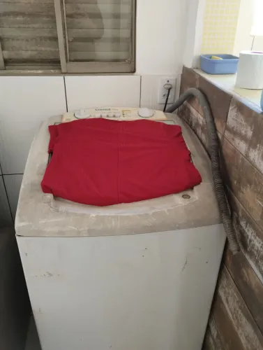 VENDO MAQUINA DE LAVAR EM PERFEITO ESTADO!!!!!