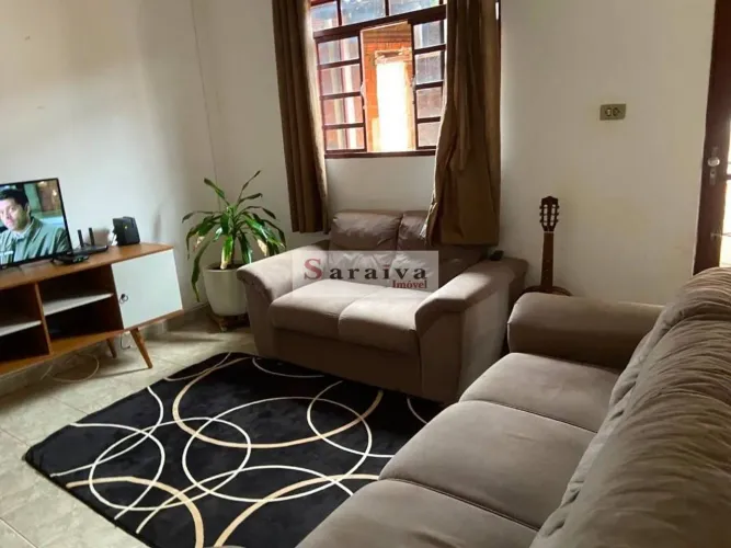 Casa com 3 dormitórios à venda, 206 m² por R$ 410.000 - Centro - Itapuí/SP