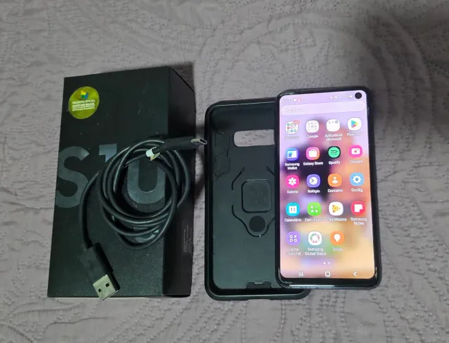 Samsung Galaxy S10e