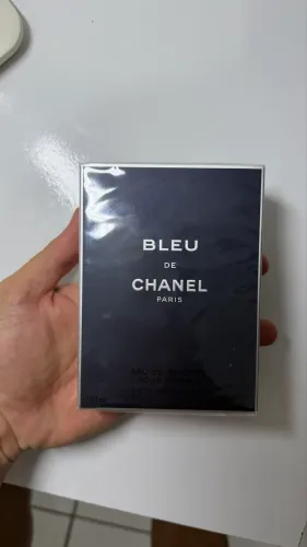 Perfume Bleu de Chanel EAU DE TOILETTE