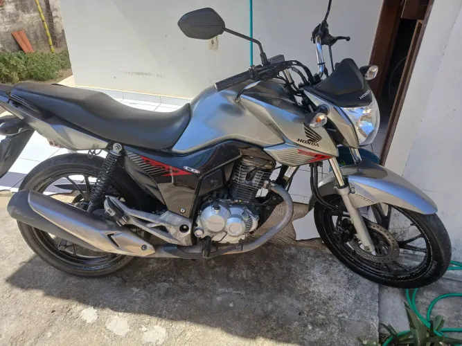 Vendo Honda CG 160 Fan Flex ano 2020