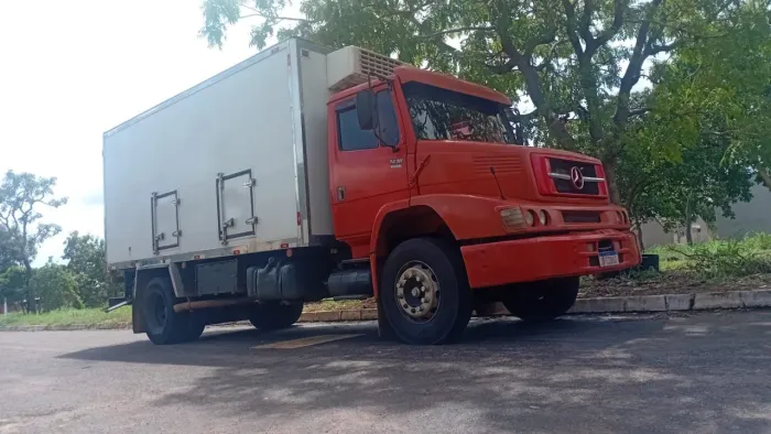 L1218 mercedes Frigorífico câmara fria