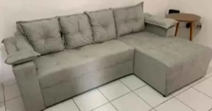 Sofá de canto  medindo 2,20x1,23 chase direto da fábrica contato( 98) 9  * 