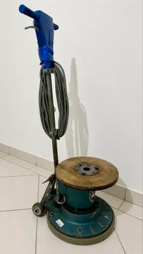 Enceradeira Industrial Cleaner 350 - 220V - Funcionando Perfeitamente