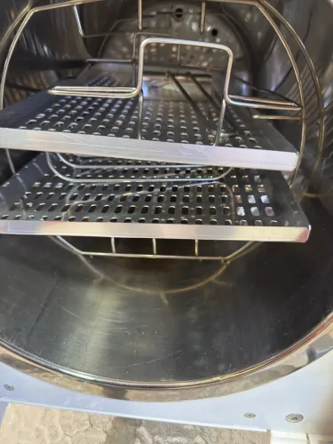 Autoclave