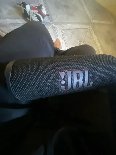 Jbl flip 6 400 reais