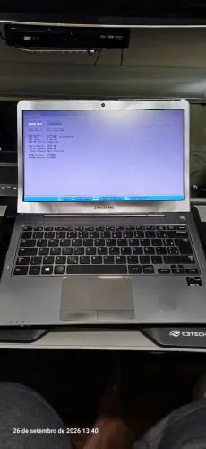 NOTEBOOK SAMSUNG ULTRA NP530U3C