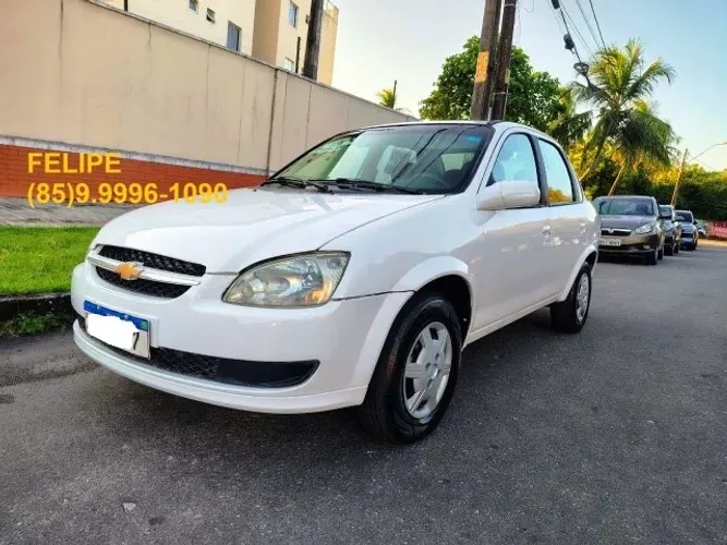 Chevrolet Classic Advantage 1.0 VHC Flexpower 4P 2015
