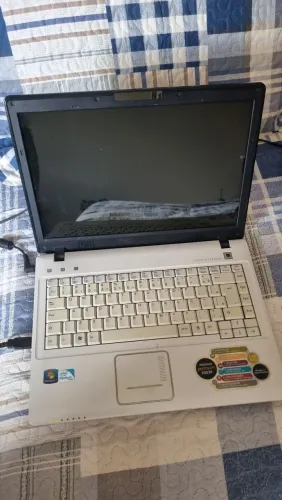 Notebook positivo usado