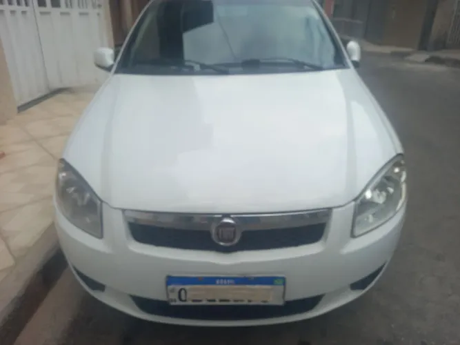 Fiat Siena EL 1.4 MPI Fire Flex 8V 4P 2013