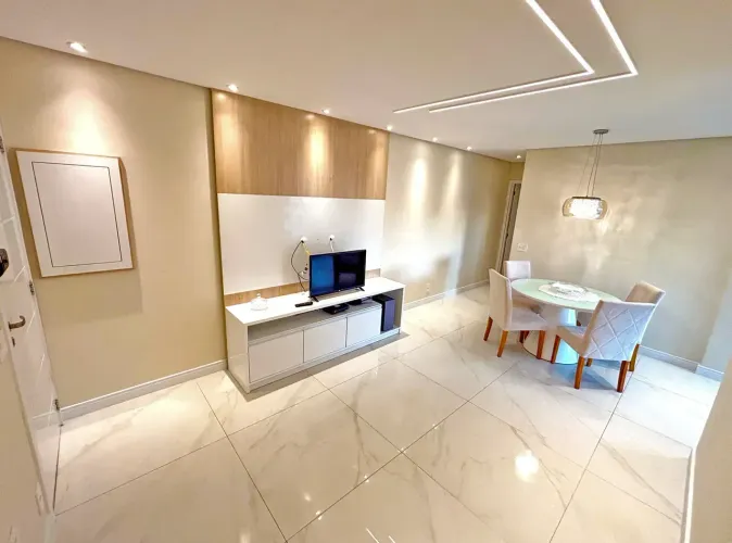 Apartamento para venda tem 78 metros quadrados com 2 quartos
