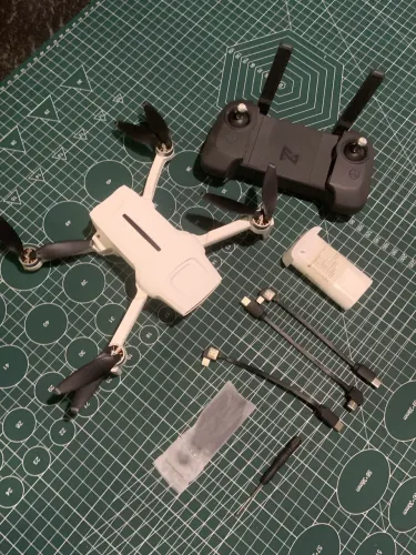 Drone FIMI x8