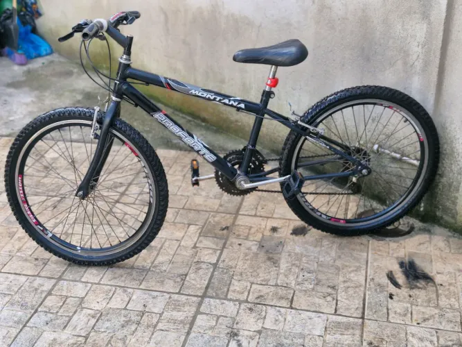 Bicicleta aro 24 montana aro forte