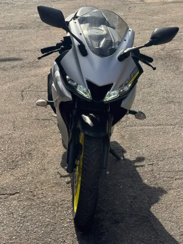 YZF R15 2024