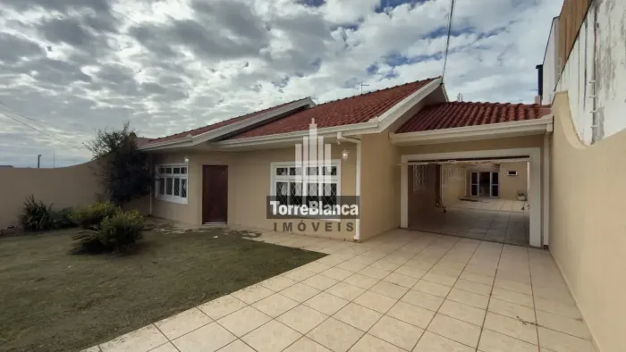Casa alto padrão com piscina e área de churrasqueira gourmet à Venda, Orfãs, Ponta Grossa,