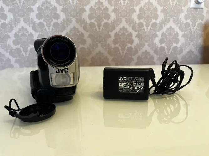 Câmera Super VHS JVC GR-SX887 funcionando !!!