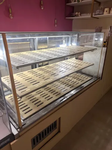 Vitrine Refrigerada/ Seca