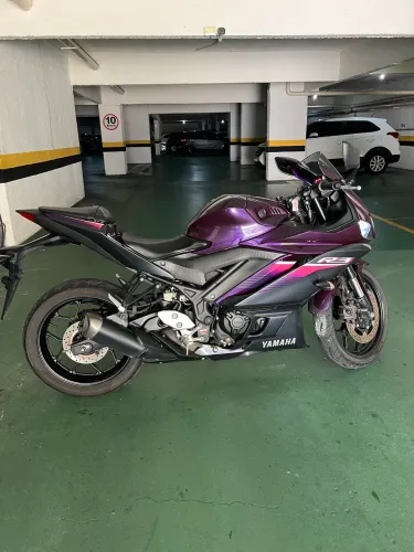 Yamaha YZF-R3 ABS 2024 - Purple Roxa - 7.300 km | Abaixo da Fipe