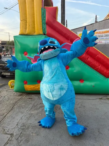 Vendo personagem Stich 