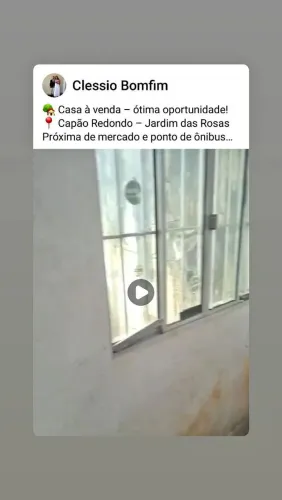 Vende-se terreno com casa em instrutura  
