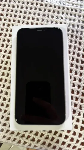 iPhone XR 128GB - Branco