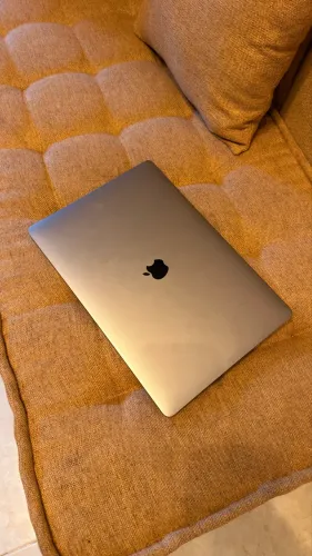 MacBook Pro I7 2018 promoção não uso mais 