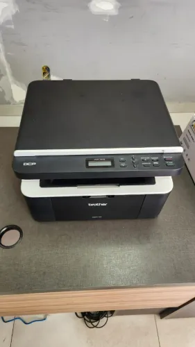 Impressora Multifuncional Brother Dcp-1602 Preta 110v - 120v