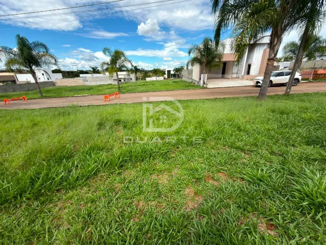 Lote em Condomínio Gaudi
