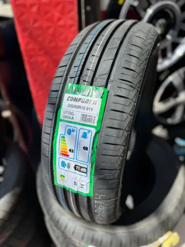 Pneu novo 205/60r15