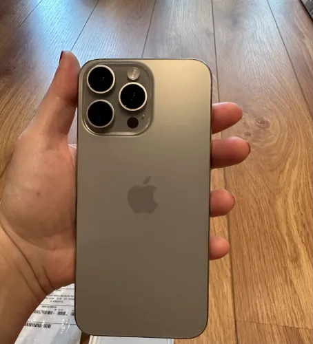 iPhone 16 Pro Max 512Gb Titânio Natural Excelente
