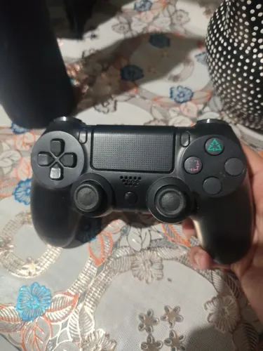 Controle de PS4 - Original e Usado
