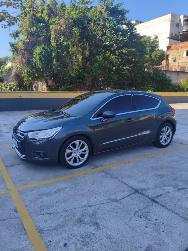 Citroen DS4 1.6 Turbo 16V 5P Aut. 2013
