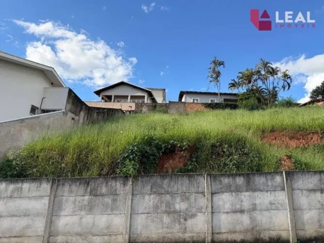 Terreno à venda, 322 m² por R$ 350.000,00 - João Paulo II - Pouso Alegre/MG
