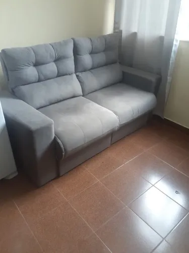 Sofá reclinável cinza 2 lugares