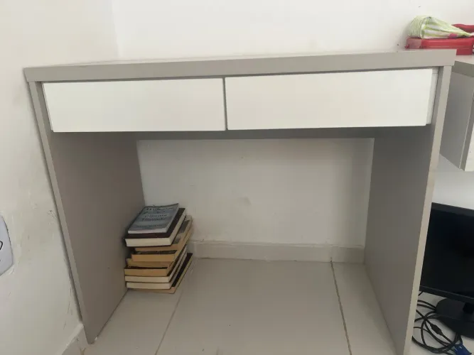 Mesa para estudo, jogar