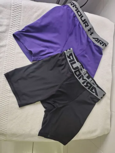 Kit 2 bermuda de compressão UnderArmour - masculino - tamanho M