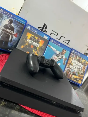 PS4 SLIM 500GB + 4 JOGOS