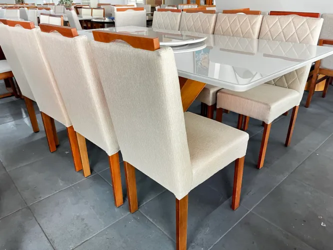 Mesa nova 8 lugares 