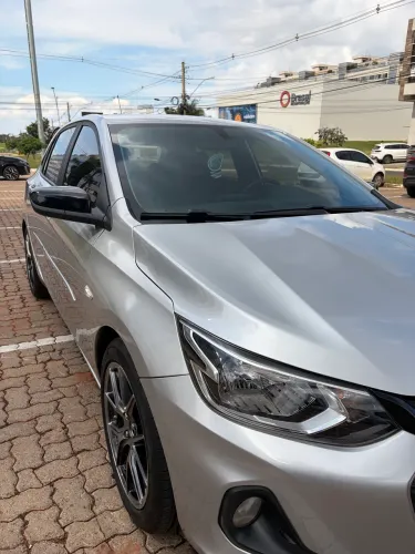 Chevrolet Onix Hatch LTZ 1.0 12V TB Flex Mec. 4P 2020